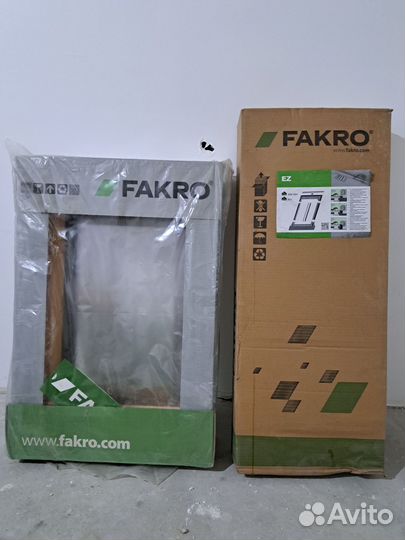 Мансардное окно с окладом 55х78 FTS U2