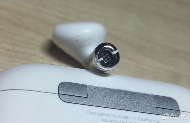 Apple AirPods 2 (R) наушник Правый б/у