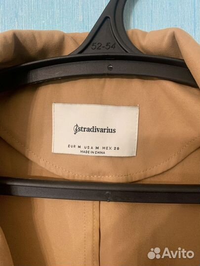 Укороченный плащ Stradivarius