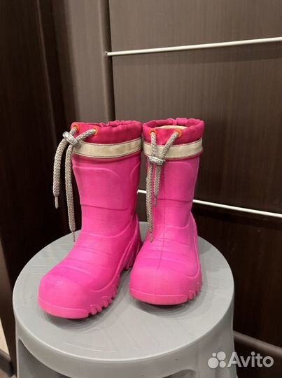 Резиновые сапоги для девочки