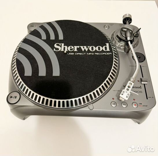 Ванилиновый проигрыватель Sherwood PM 9906