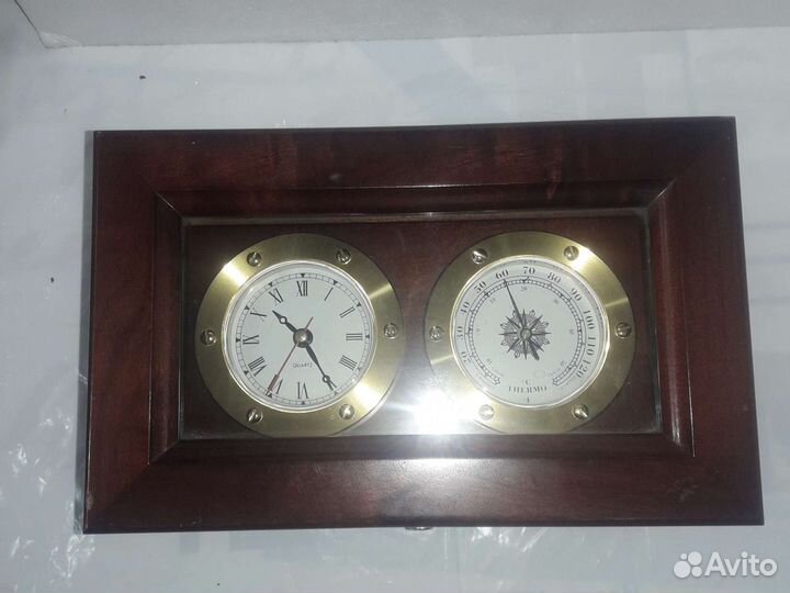 Часы метеостанция