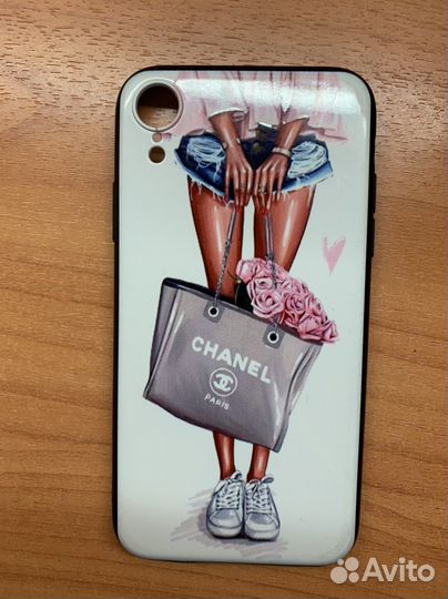 Чехлы на iPhone xr