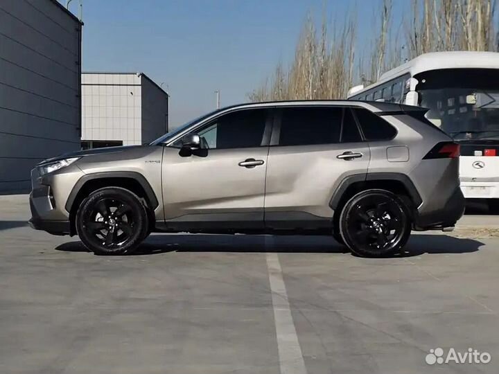 Toyota RAV4 2.5 AT, 2022, 58 000 км