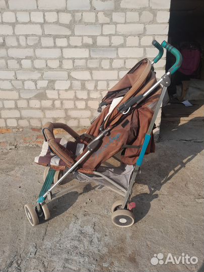 Прогулочная коляска трость