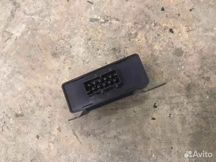 Блок управления стеклоподъемниками land Rover Free