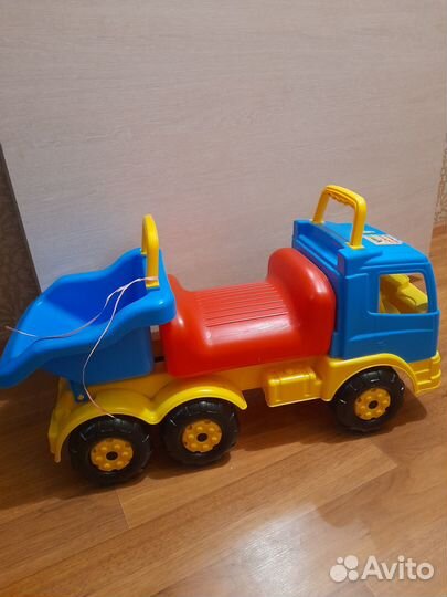 Детская машинка каталка