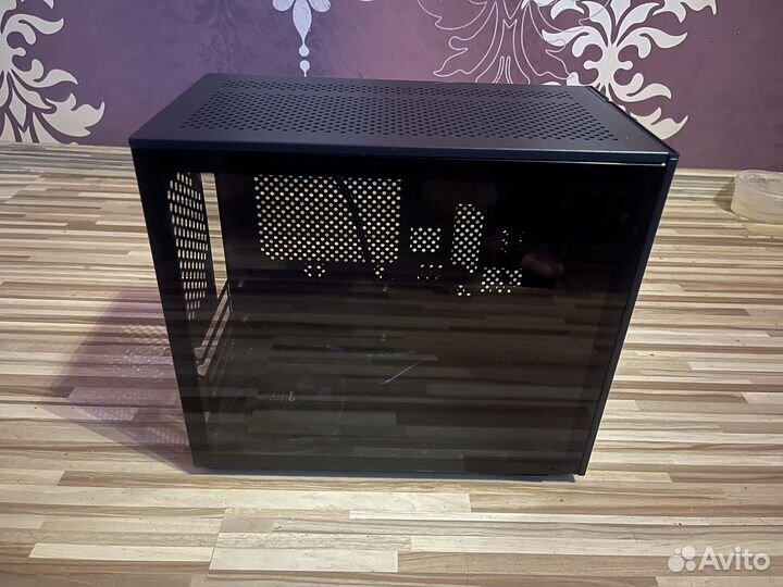 Корпус для компьютера montech sky one mini