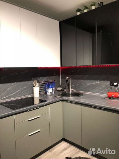 Кухонный гарнитур новый