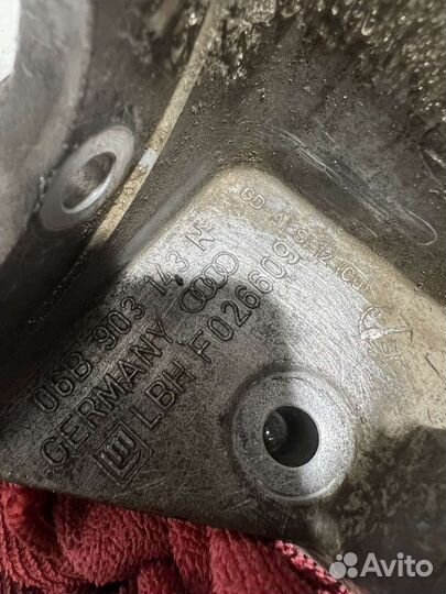 Кронштейн крепления генератора Фольксваген Пассат