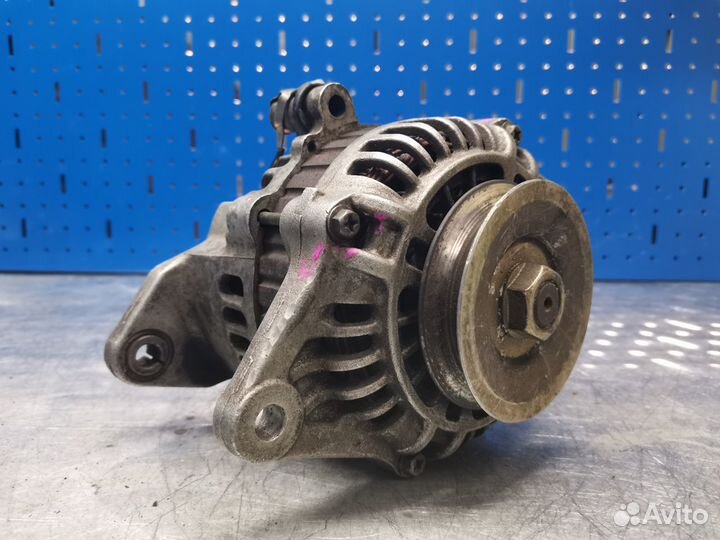 Генератор Nissan Almera