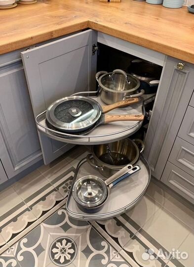 Кухонный гарнитур на заказ. Долговечные материалы