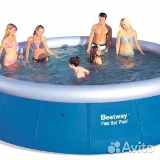 Надувной бассейн