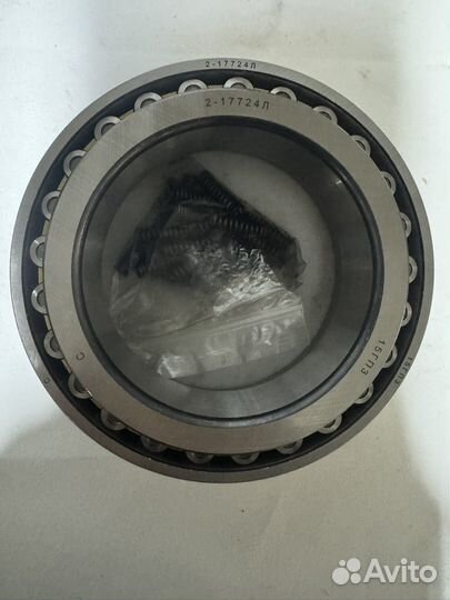 Подшипники 2-17724Л