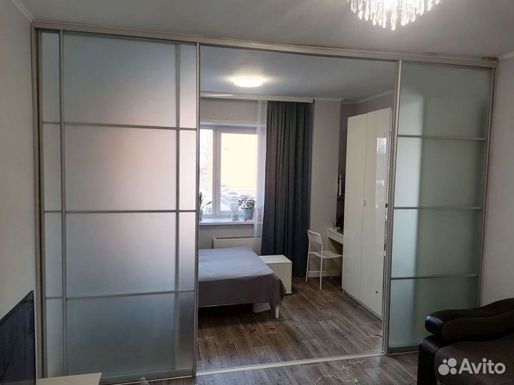 Раздвижные межкомнатные перегородки