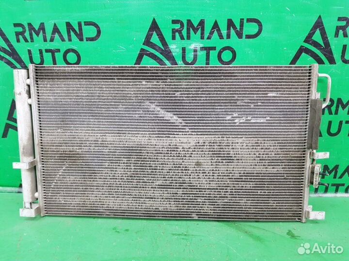 Радиатор кондиционера Hyundai Tucson 3 2015