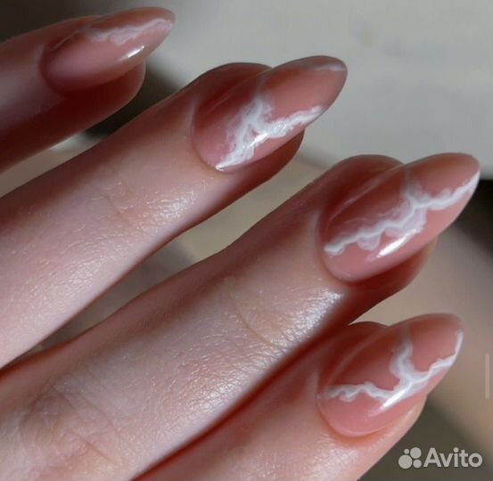 Маникюр, наращивание ногтей