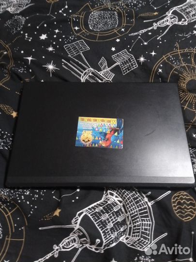 Продаю ноутбук