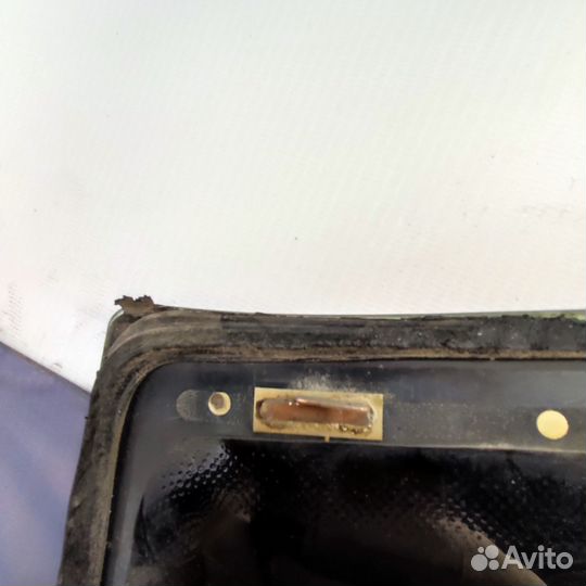 Заднее стекло Volkswagen Vento