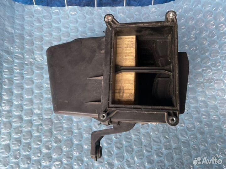 Корпус воздушного фильтра Hyundai Sonata NF 2.4L