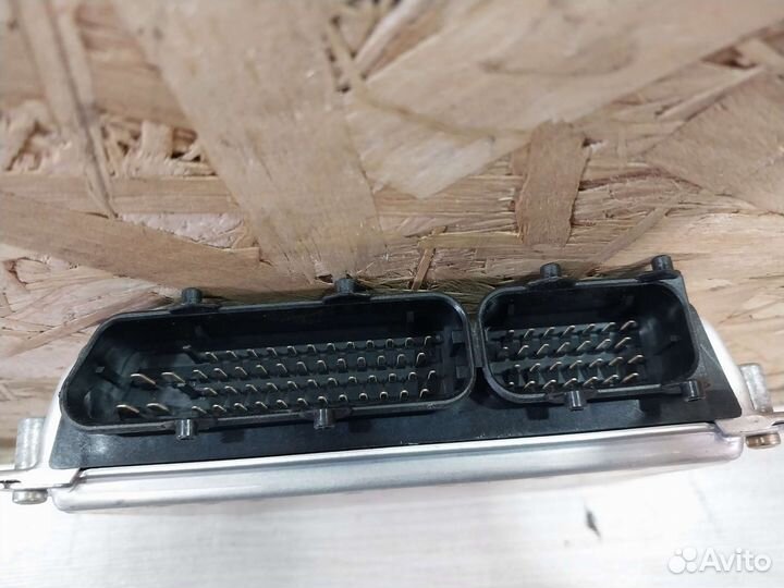 Блок управления двигателем Audi A4 B5 эбу