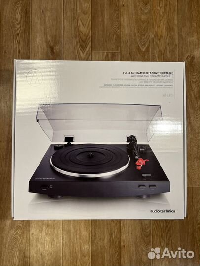 Виниловый проигрыватель Audio-Technica AT-LP3