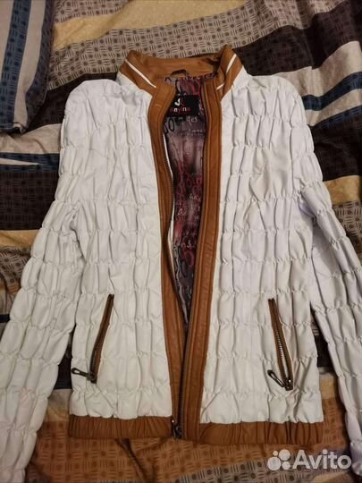 Куртка демисезонная женская 44 46