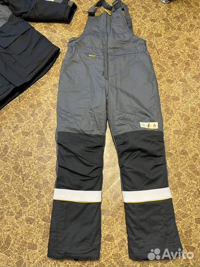 Костюм рабочий зимний Роснефть (Размеры разные)