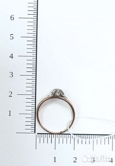 Золотое кольцо с бриллиантами р-р 18
