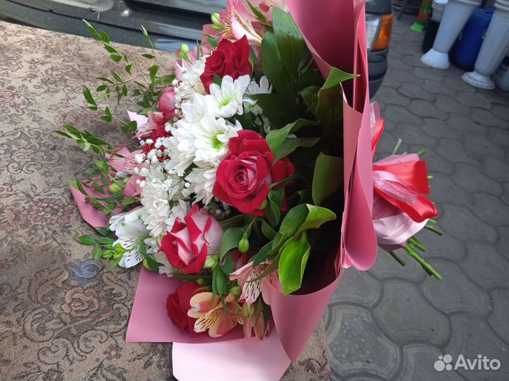 Цветы-букеты:Фруктовые букеты Срезка тепличных роз
