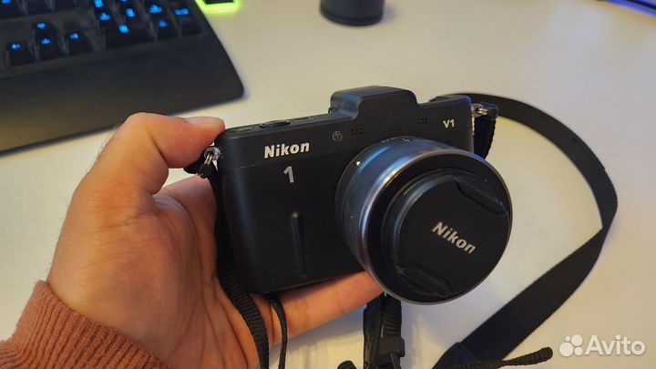 Nikon 1 V2