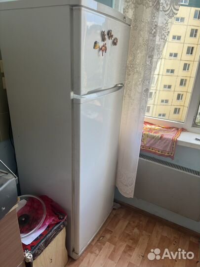 Холодильник бу