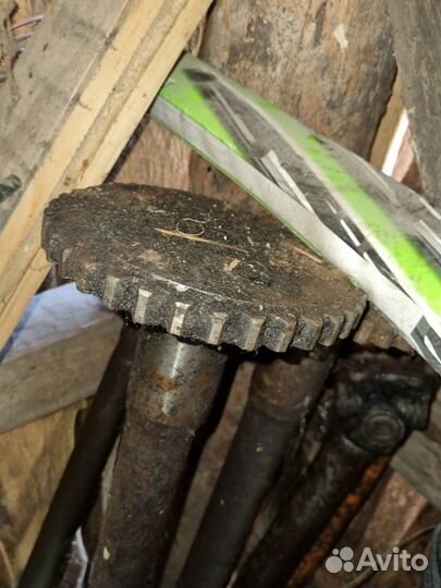 Полуось заднего/среднего моста Урал-375