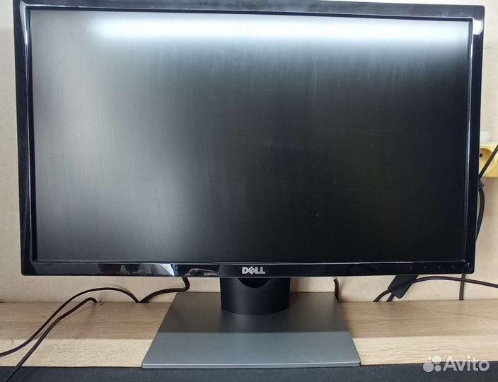 Монитор Dell 24