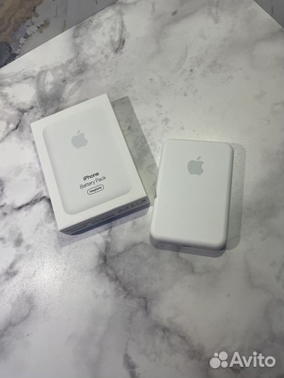 Apple mag safe повер-банк
