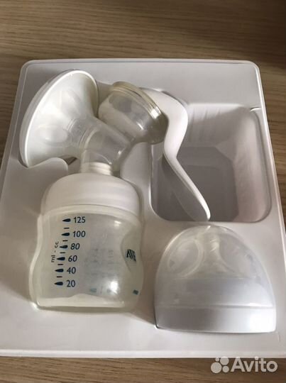 Молокоотсос ручной avent(+бутылочка и пакет)