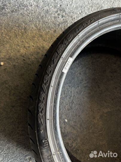 Pirelli P Zero 235/35 R19 91Y