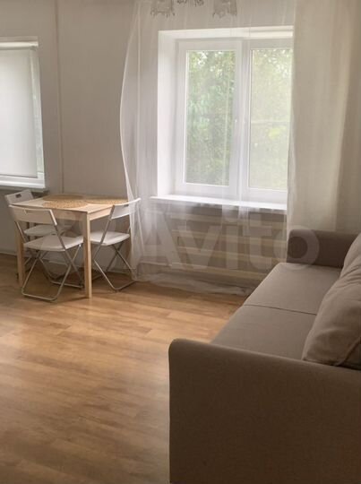 2-к. квартира, 50 м², 3/5 эт.