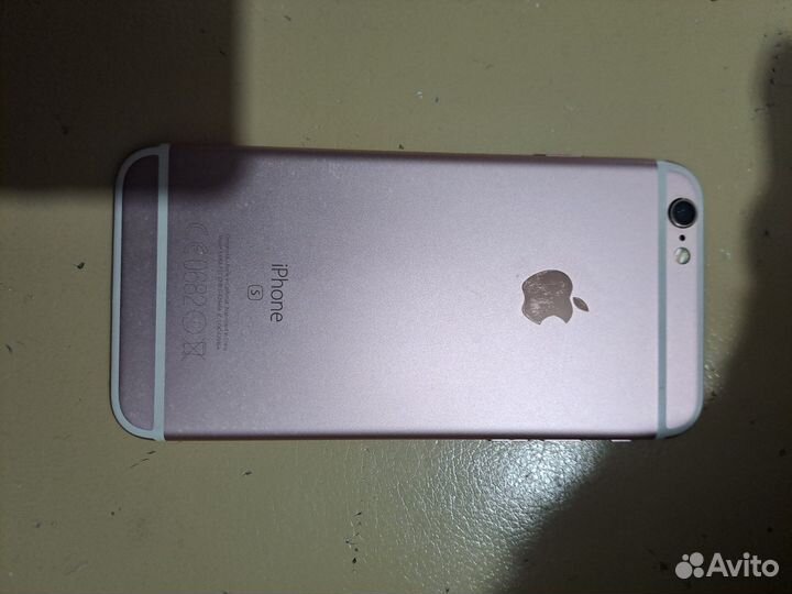 iPhone 6S, 32 ГБ