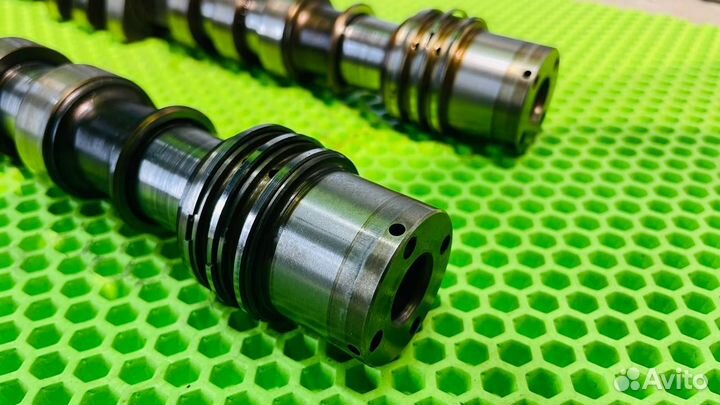 Распредвал выпускной Audi A6 C6 (2006) BBJ