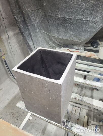 Вазон для цветов из бетона