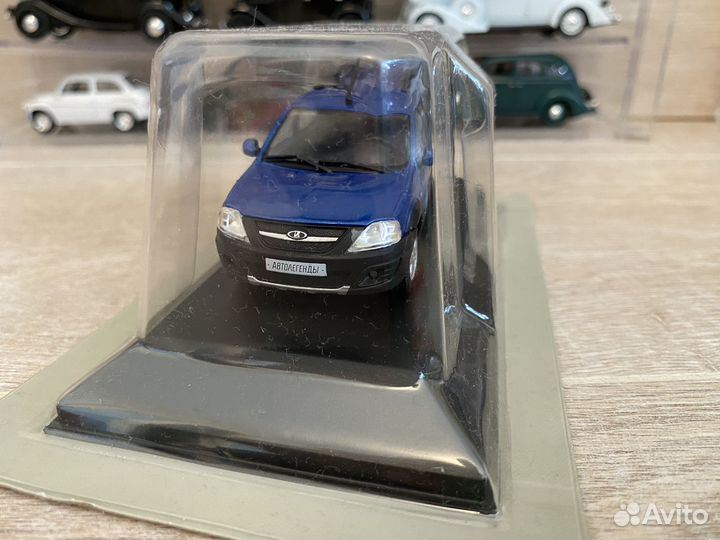 LADA largus cross 1:43