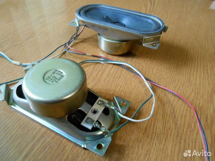 Динамики широкополосные 2шт 5w 120-487А сингапур