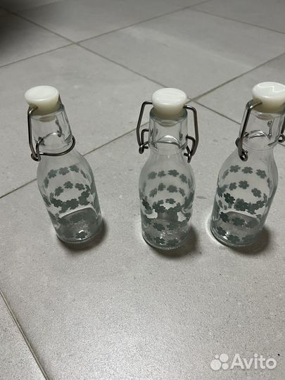 Набор бутылок с пробкой