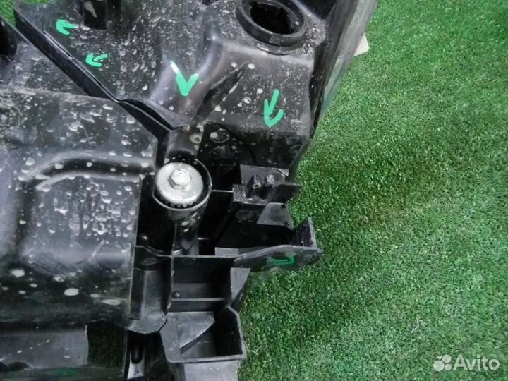 Фара правая Mazda CX-5