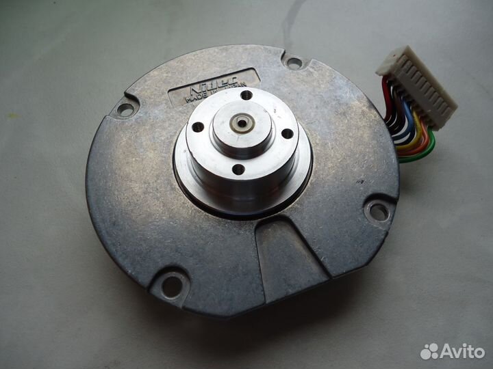 Двигатели и Шаговые моторы