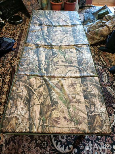 Кровать totem, кресло и матрасы для раскладушки