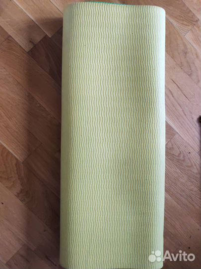 Коврик для йоги