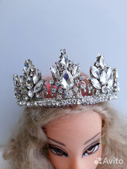 Корона ручной работы