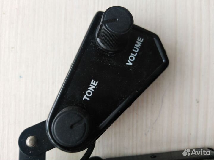 Звукосниматель для электронной гитары